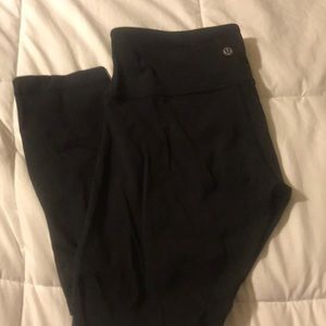 Black lululemon leggings